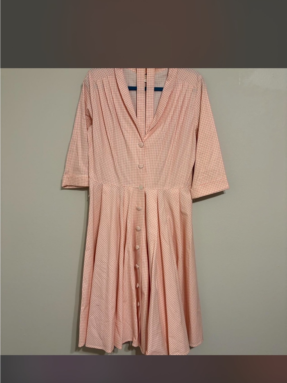 Soft Pink Button-Front Midi Dress with V-Neck